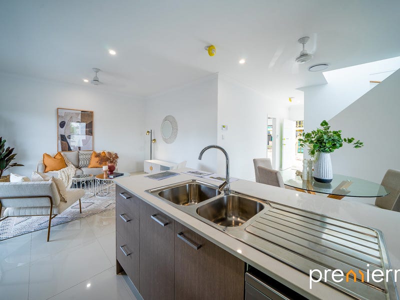 Townhouses for Rent in Forest Lake, QLD 4078 Pg. 2