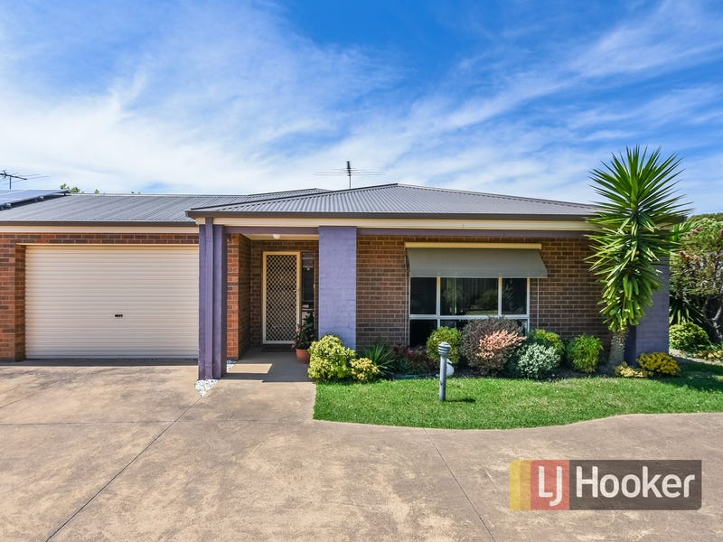 5/2 Snodgrass Street, Pakenham, Vic 3810 Property Details