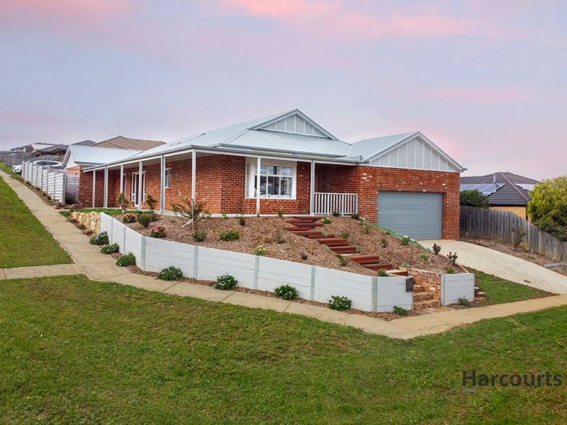 51 Dawson Drive, Warragul, Vic 3820 Property Details