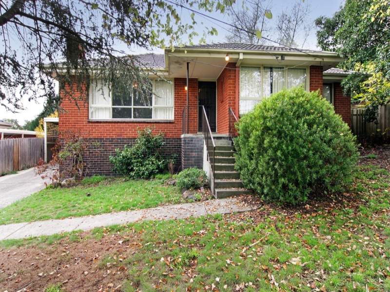 6 Shirley Street, Mooroolbark, VIC 3138