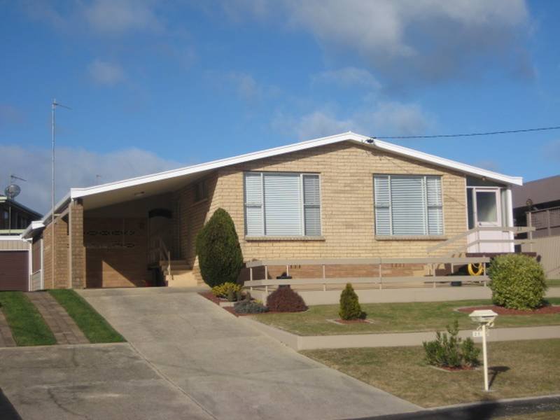 23 Richard Place, Ulverstone, Tas 7315 Property Details