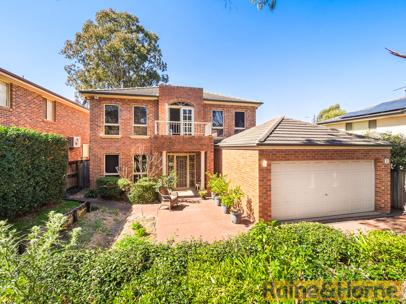 10 Softwood Avenue, Beaumont Hills, NSW 2155
