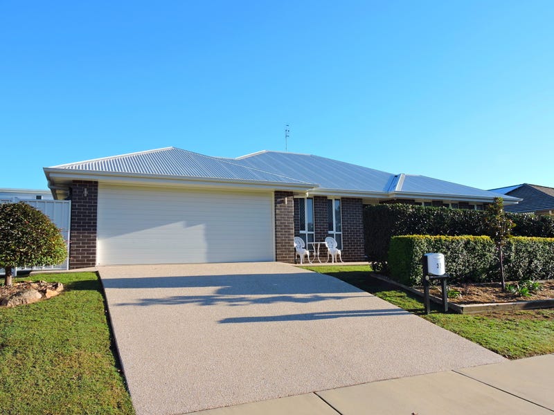 Houses for Sale in Warwick, QLD 4370 Pg. 4