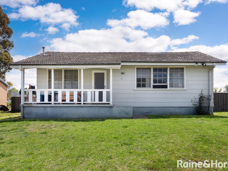 25 Ziegler Avenue, Kooringal, NSW 2650 Property Details