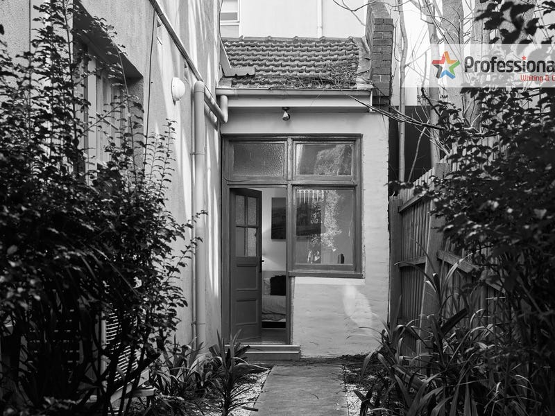 Real Estate & Property for Sale in Glen Huntly, VIC 3163 (+1 location