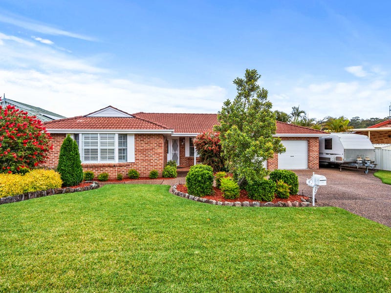 8 Monarch Crescent, Valentine, NSW 2280 Property Details