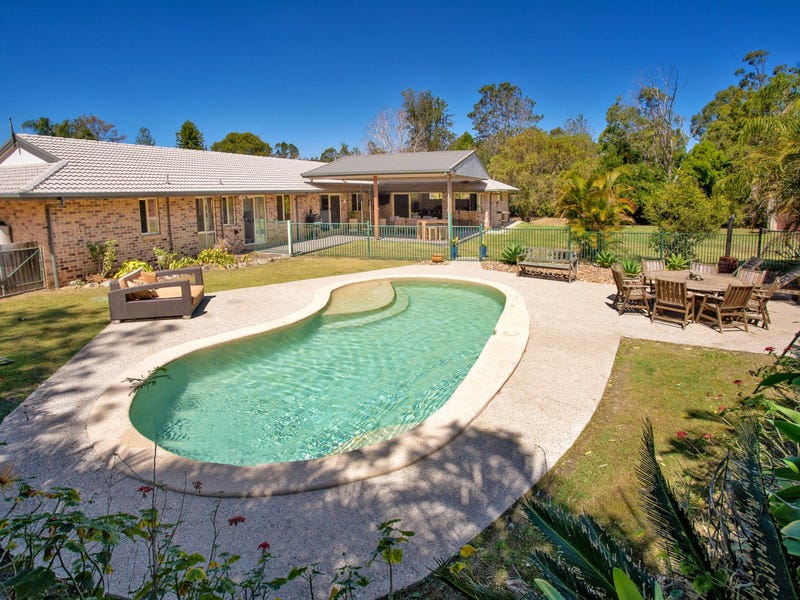 15 Weston Drive, Bunya, QLD 4055