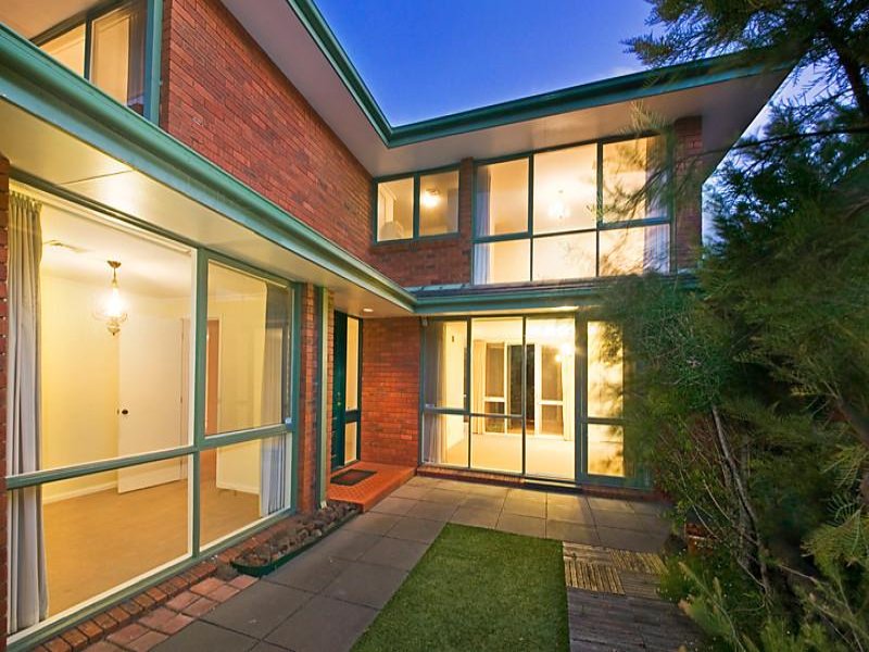 3/140 Esplanade, Brighton, Vic 3186 Property Details