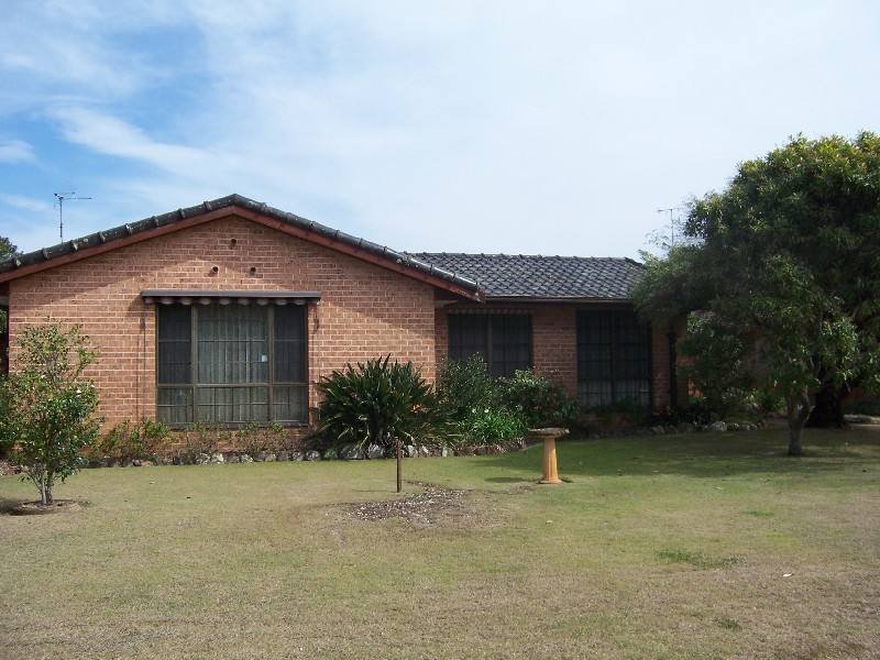 14 Stewart Parade, Tuncurry, NSW 2428