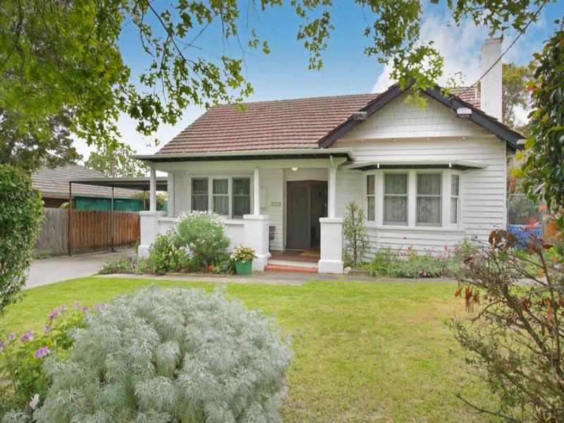 18 Bourne Road, Glen Iris, VIC 3146