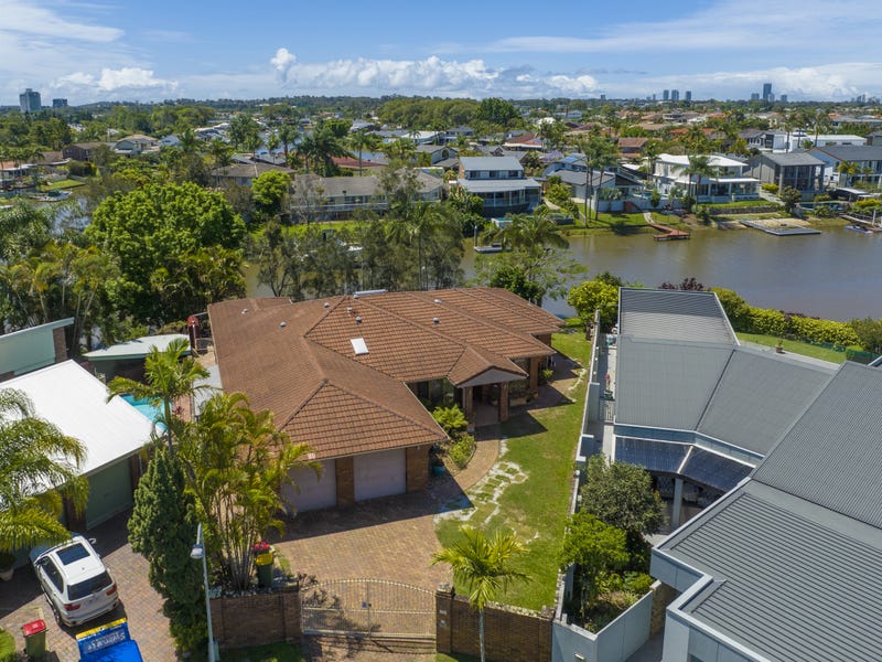 31 Gregory Drive, Carrara, QLD 4211