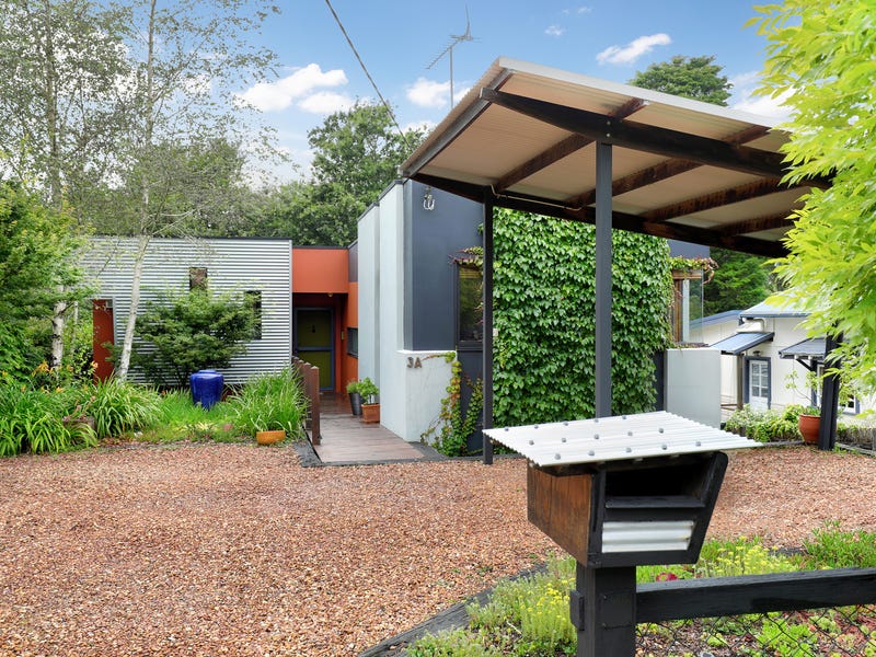 3a Eveleigh Avenue, Blackheath, NSW 2785 Property Details