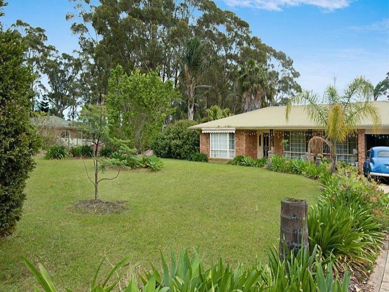 12 Ford Avenue, Medowie, NSW 2318 Property Details