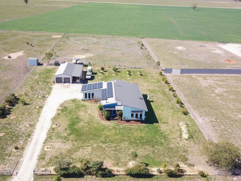 143 Ainsworth Street, Chinchilla, QLD 4413