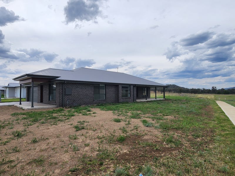 59 Jubata Drive, Tamworth, NSW 2340 House for Sale