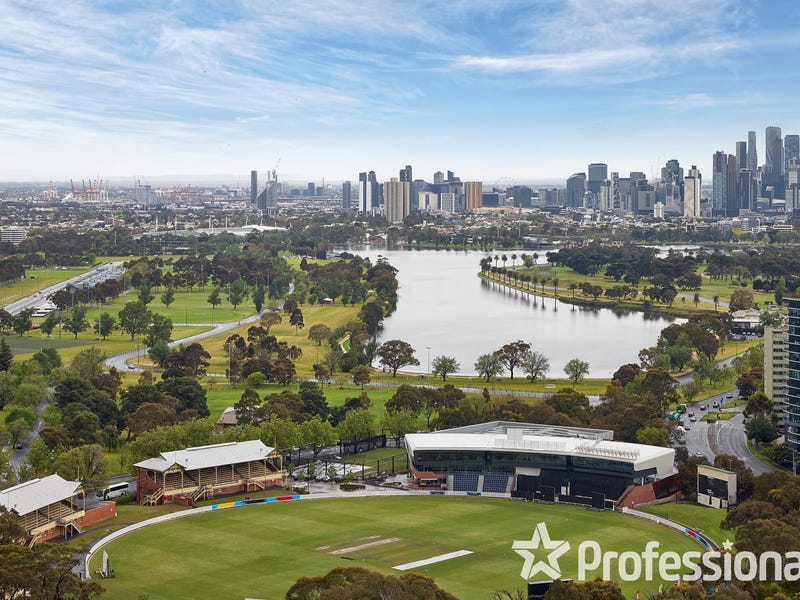 Real Estate & Property for Sale in Albert Park, VIC 3206 (+4 locations