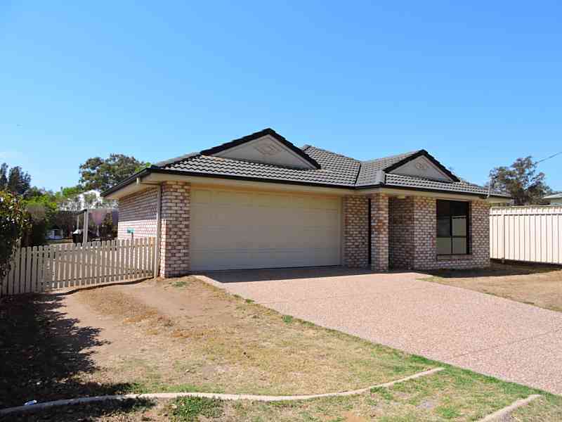 10 William St, Warwick, Qld 4370 House for Sale