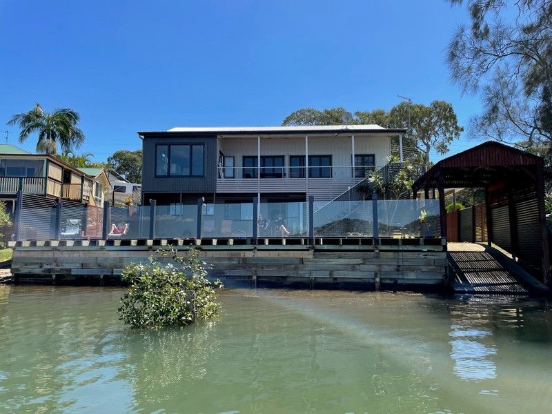 10 Emerson Street, Russell Island, QLD 4184