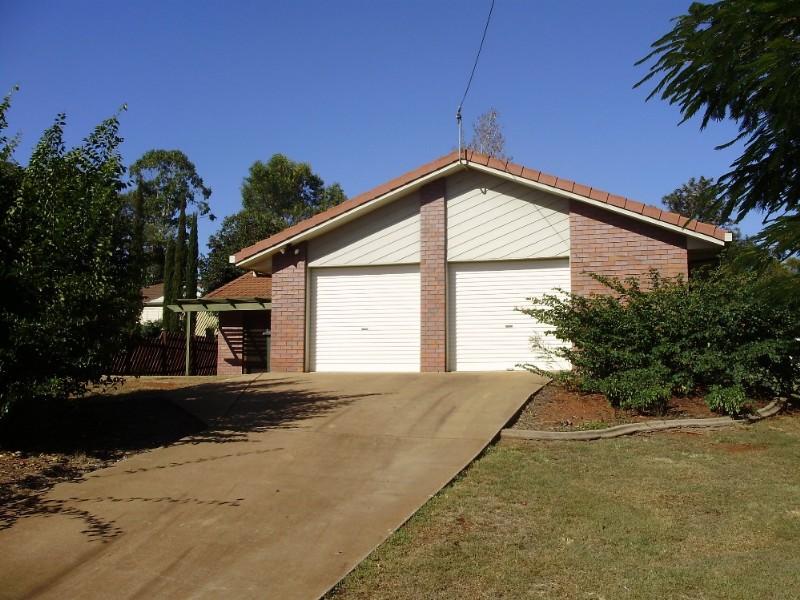 121 Moore Street, Kingaroy, QLD 4610