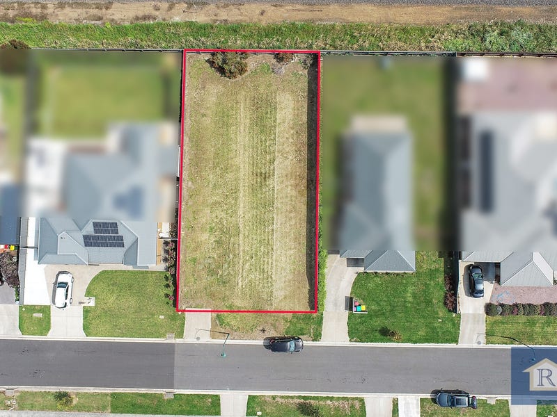 15 Imperial Drive, Colac, VIC 3250
