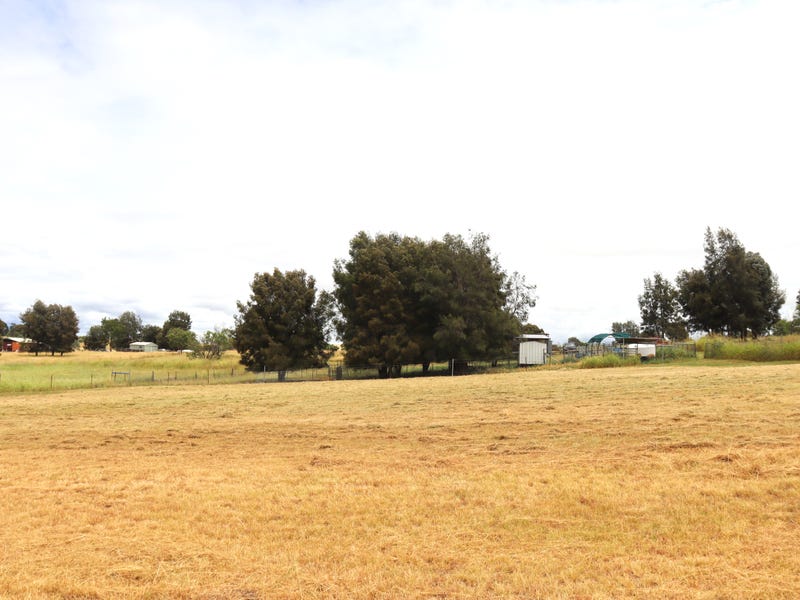 Land for Sale in Proston, QLD 4613