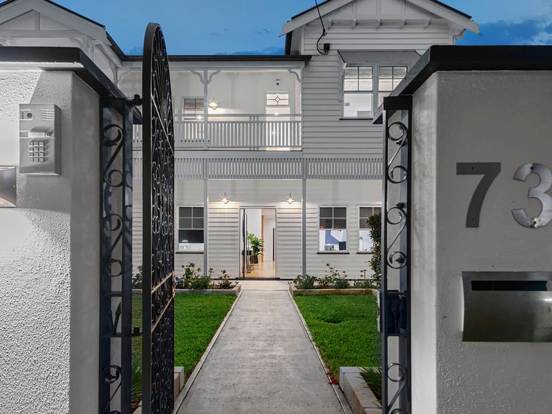 73 Barton Road, Hawthorne, QLD 4171