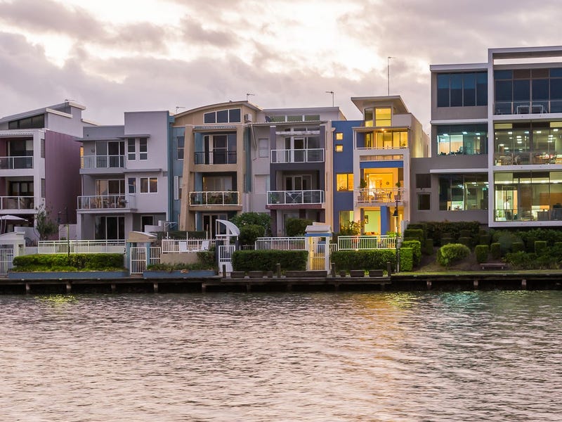 Real Estate for Sale in Varsity Lakes, QLD 4227 Pg. 2