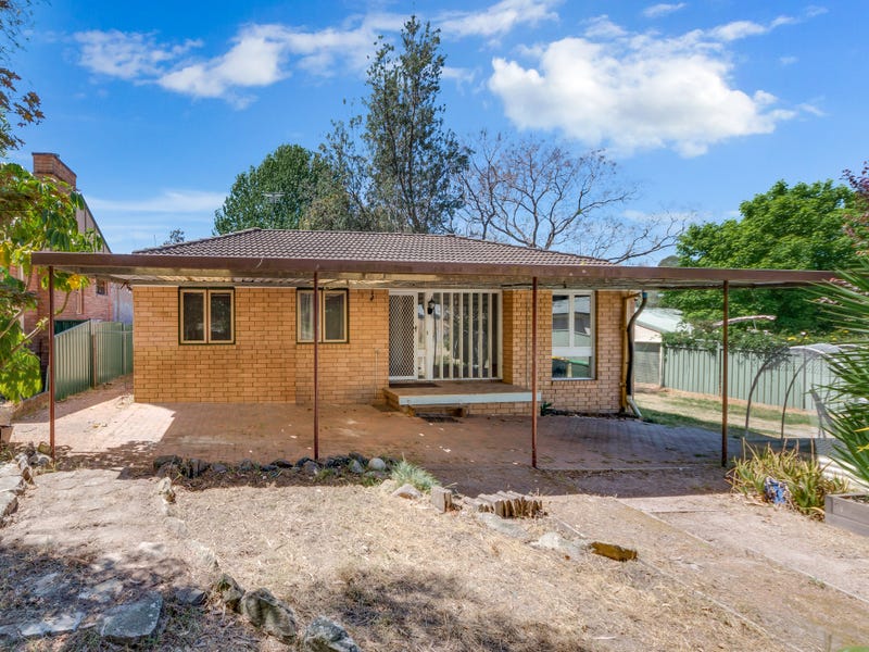 4 Glenbrook Road, Glenbrook, NSW 2773 Property Details