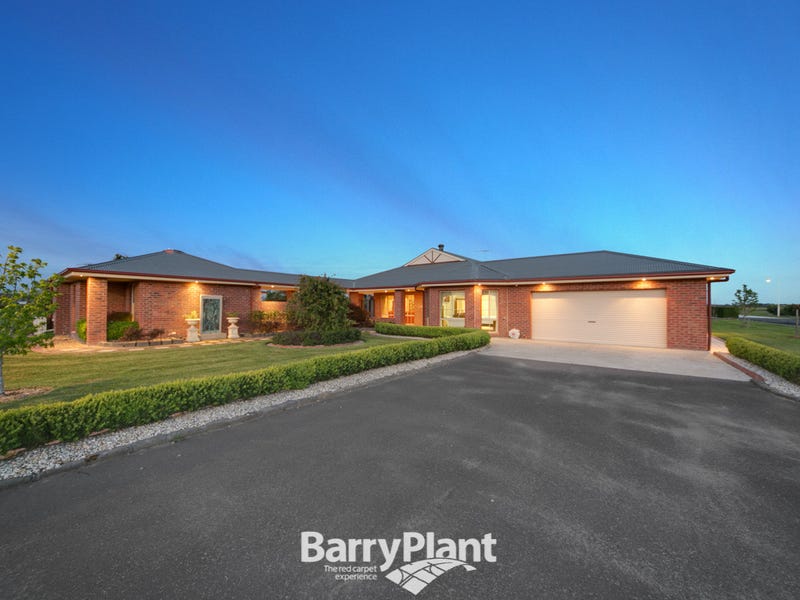 490 McGregor Road, Pakenham, Vic 3810 Property Details