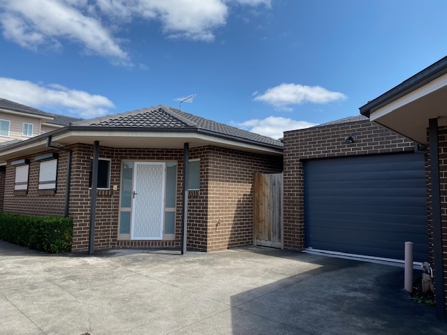 Unit 2/12 Arvern Avenue, Avondale Heights, Vic 3034