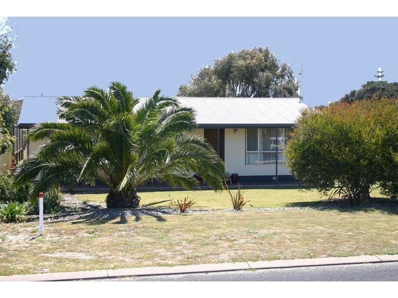 15 O'byrne Avenue, Robe, SA 5276 Property Details