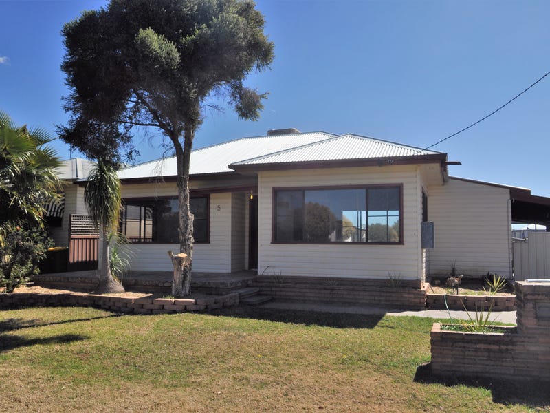 5 William Morris Avenue, Narrabri, NSW 2390 Property Details