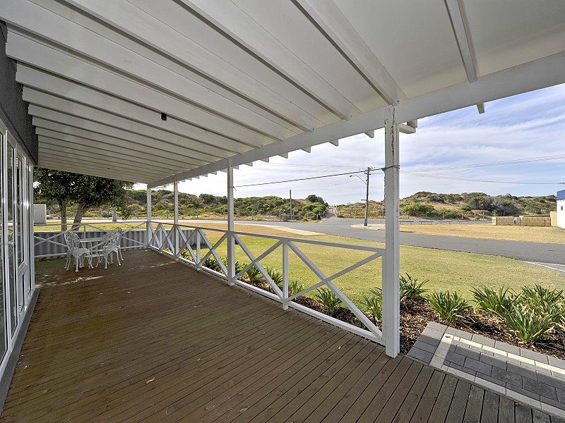 3 Flight Street, Falcon, WA 6210 Property Details