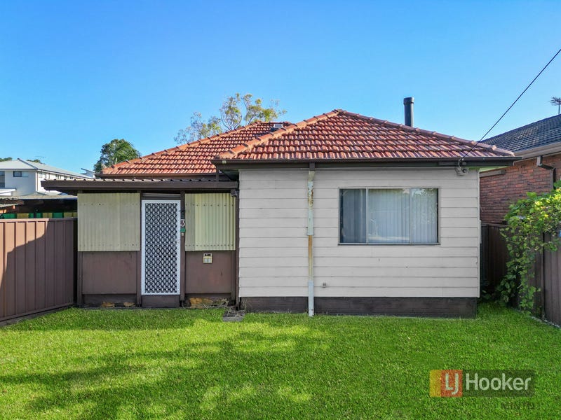 3 Lochee Avenue, Minto, NSW 2566 House for Sale