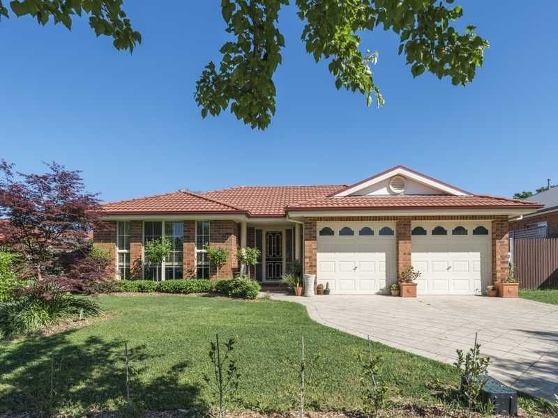 28 Parmenter Court, Bowral, NSW 2576 Property Details