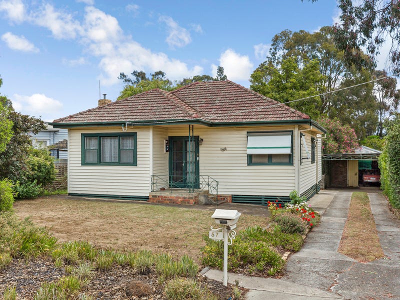 57 Strickland Road, East Bendigo, VIC 3550