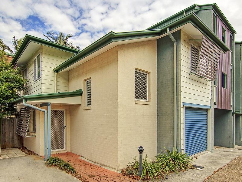 8/1012 Wilkie St, Yeerongpilly, Qld 4105 Property Details