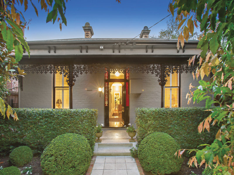 9 Kooyong Road, Armadale, VIC 3143