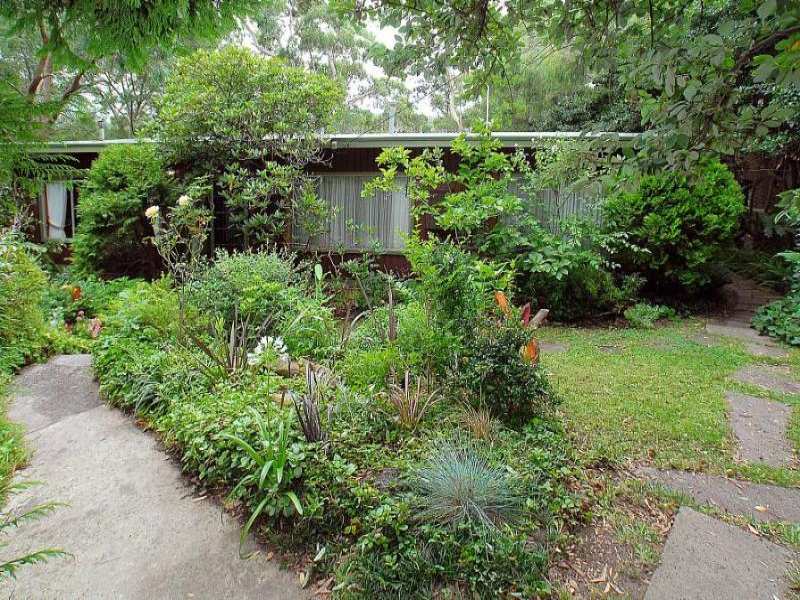 25 Hughes Street, Upwey, Vic 3158 Property Details