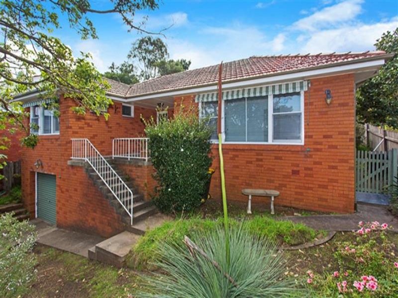 18 Gooyong St, Keiraville, NSW 2500 Property Details