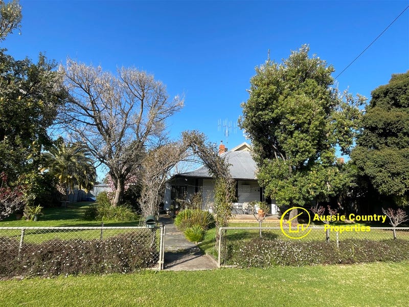 18 Budd Street, Berrigan, NSW 2712 House for Sale