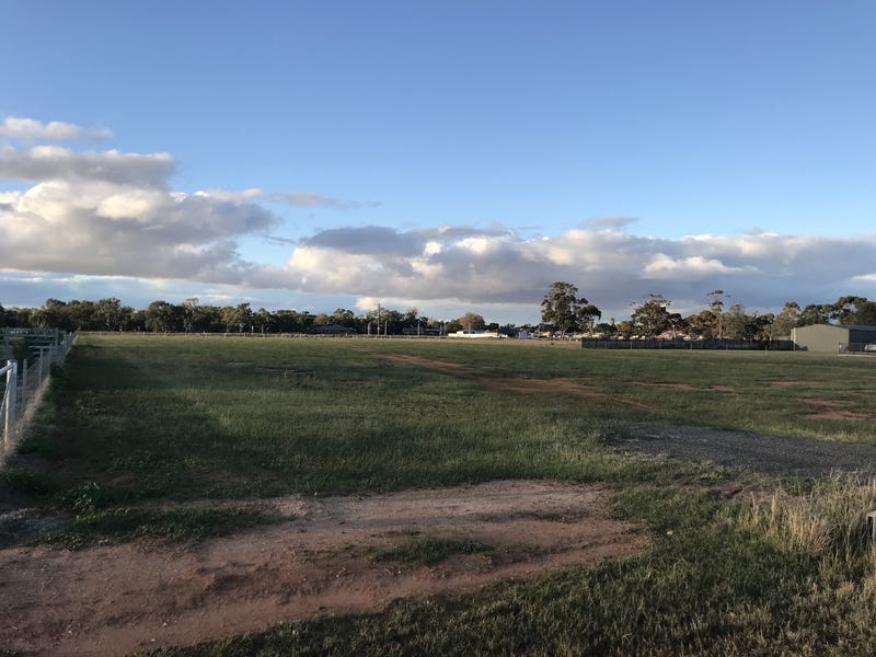 7 Rankin Road, Jerilderie, NSW 2716