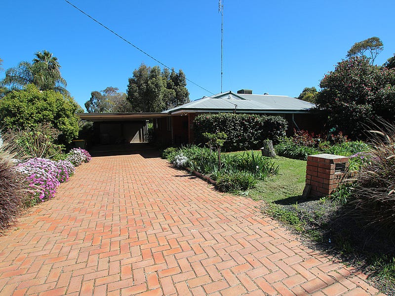 71 Hill Street, Waroona, WA 6215