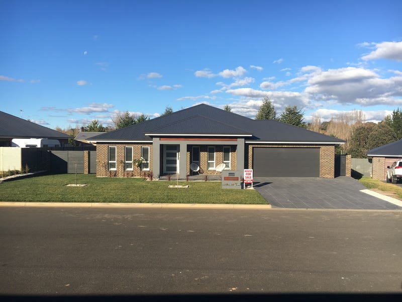 37 Lombardy Way, Orange, NSW 2800 Property Details