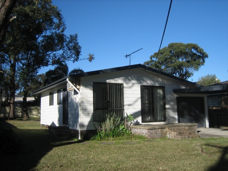 8 Brighton Parade, Culburra Beach, NSW 2540