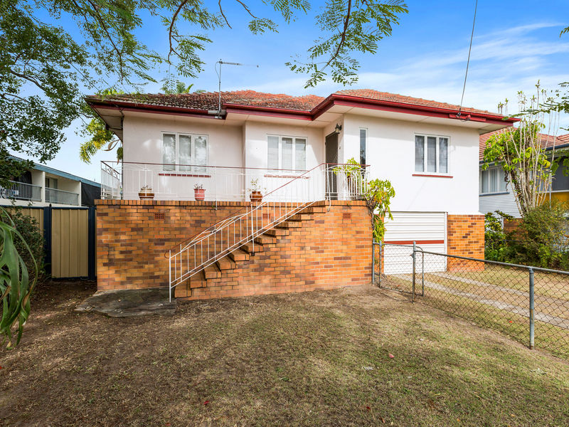 2323 Wynnum Road Wynnum Qld 4178 Realestate Com Au