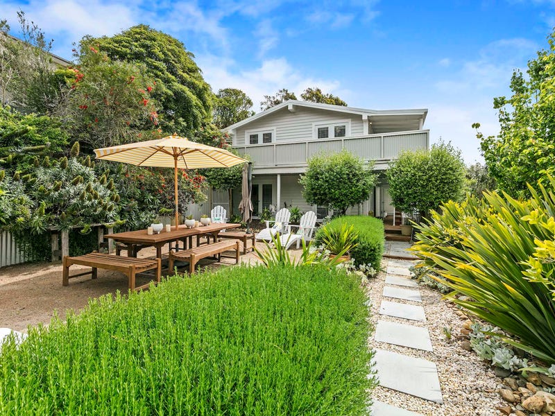 18 Kerferd Avenue, Sorrento, Vic 3943 House for Sale