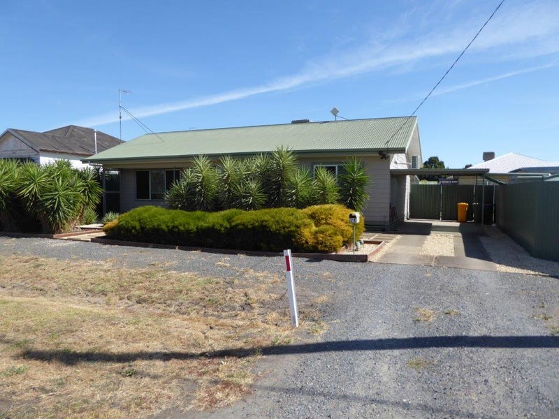 24 Shank Street, Warracknabeal, Vic 3393 Property Details