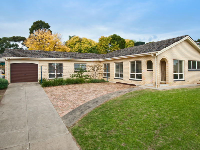 Sold House Prices & Auction Results in Daveys Rd, Flagstaff Hill, SA