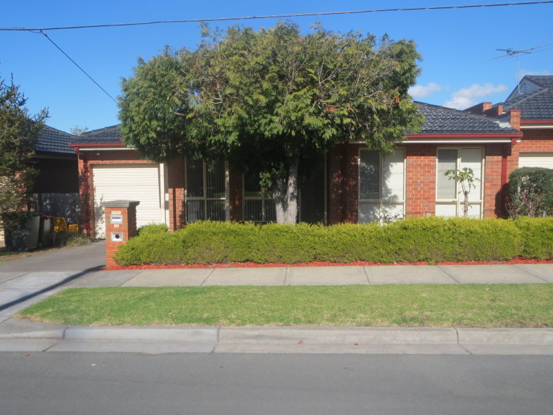 12 Iona Street, Clayton, VIC 3168